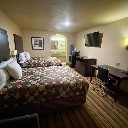 Giddings Executive Inn Kültér fotó