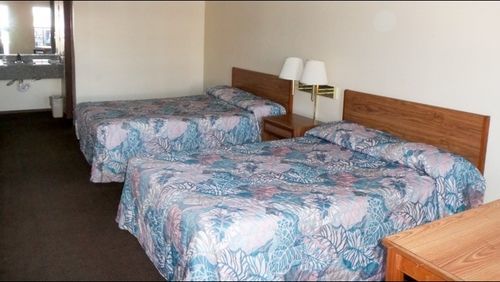 Giddings Executive Inn Kültér fotó
