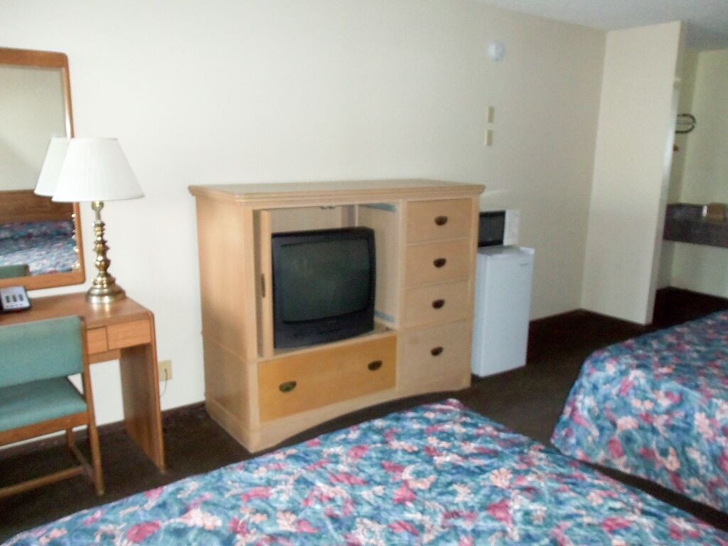 Giddings Executive Inn Szoba fotó